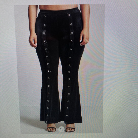 Snap button Flared black velvet pants size Plus OX - Picture 1 of 2